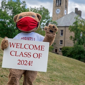 The Big Red Bear welcomes the Class of 2024 on Libe Slope.